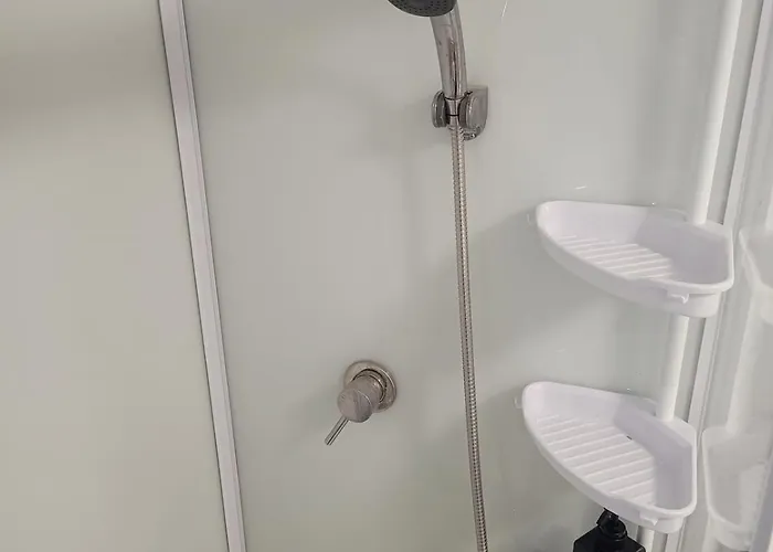 Le Gm 2, Proche Commerces Et Gare *