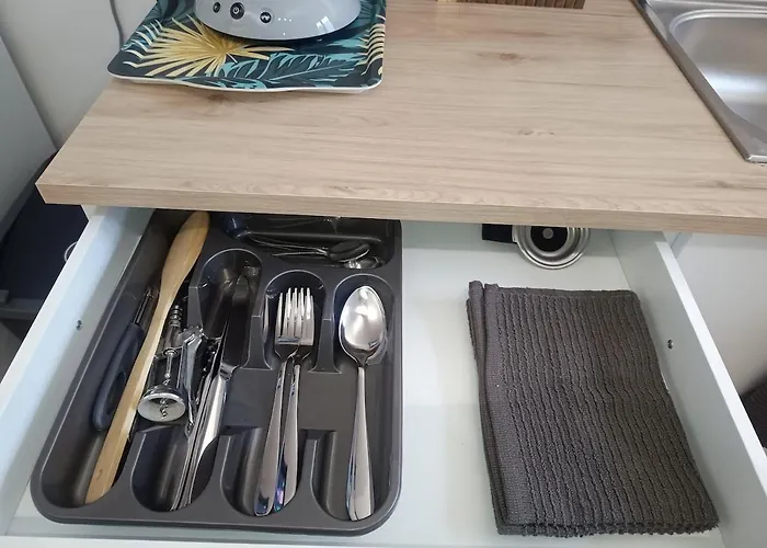 Apartment Le Gm 2, Proche Commerces Et Gare Saint-Quentin (Aisne)